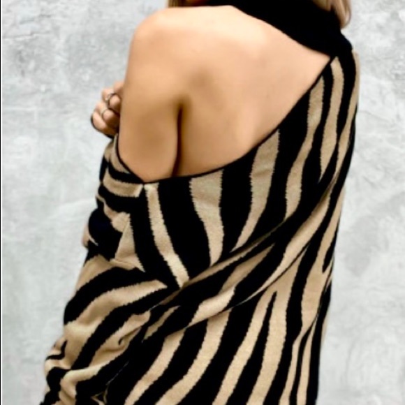 Zebra Print Mock Neck Cold Shoulder Sweater - Picture 5 of 6